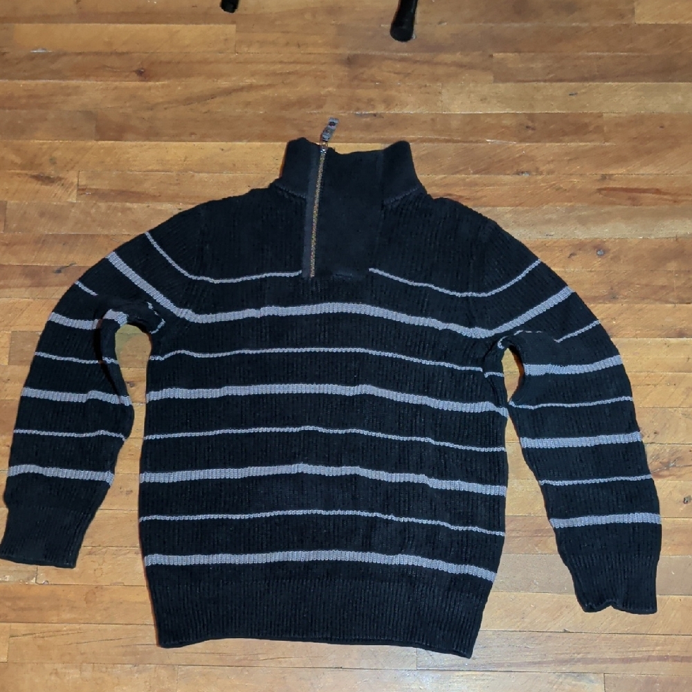 RW&CO. Men's Black and Gray Zip-Up Sweater